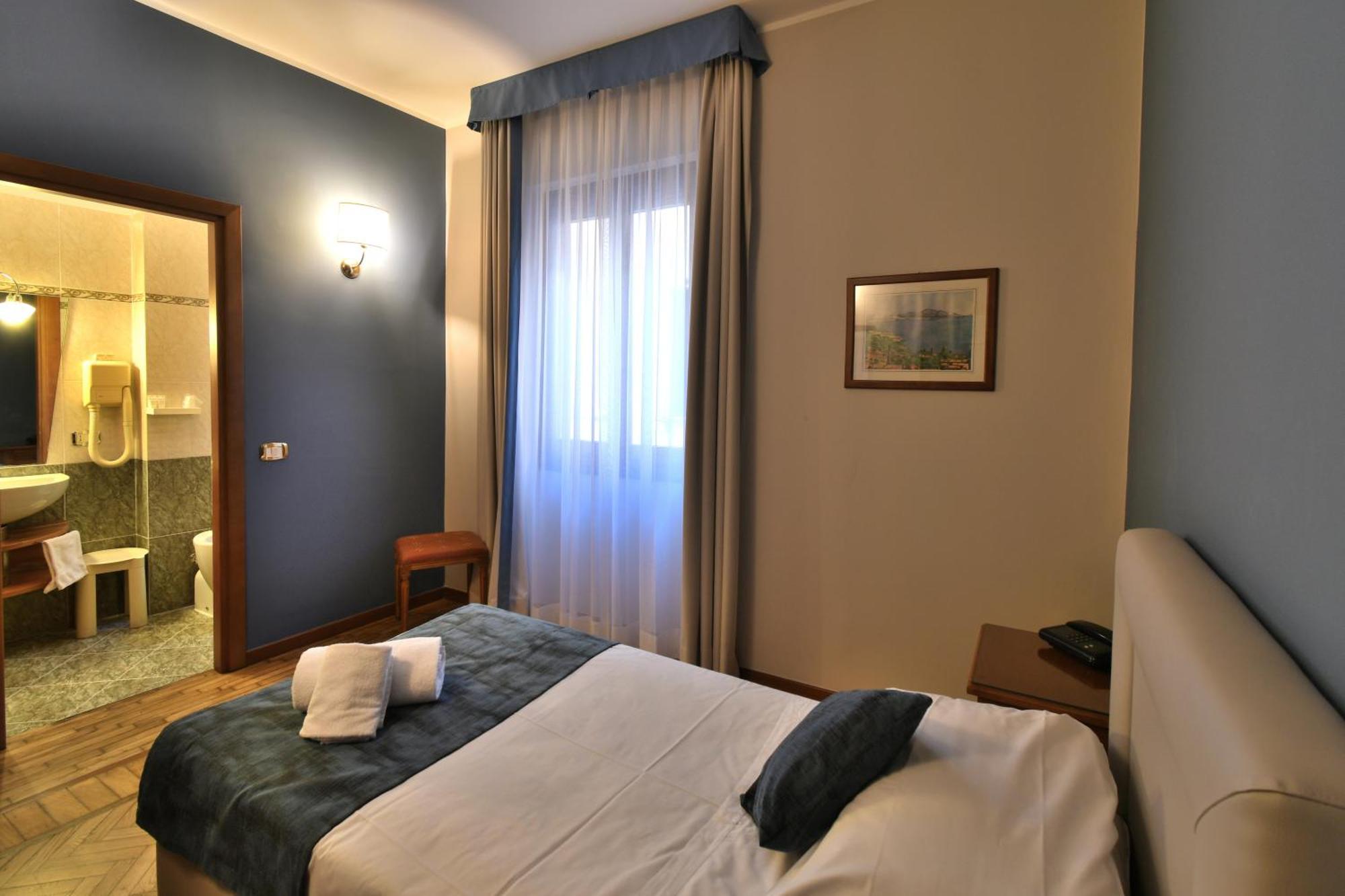 Hotel Cavour 라팔로 외부 사진