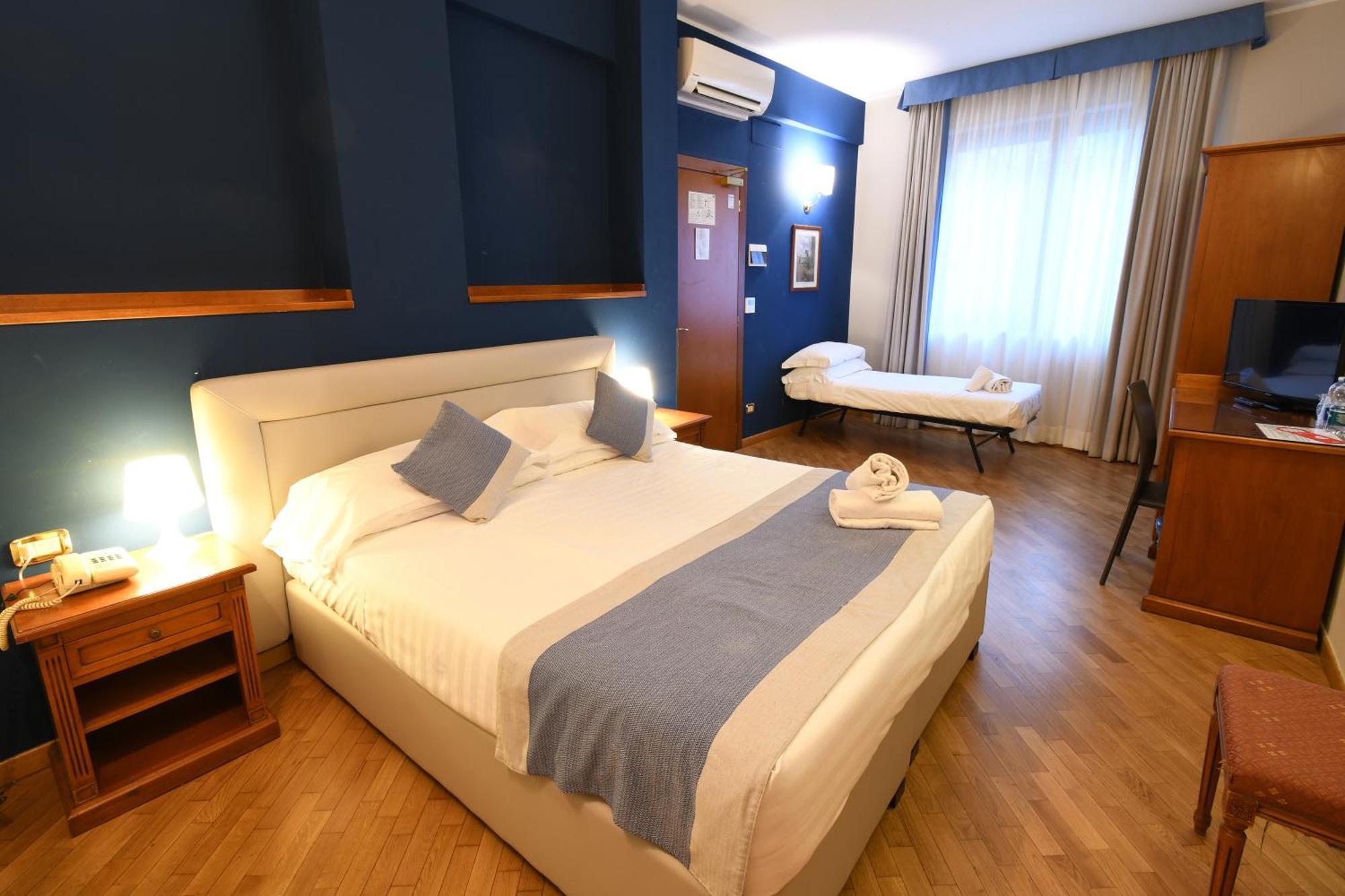 Hotel Cavour 라팔로 외부 사진