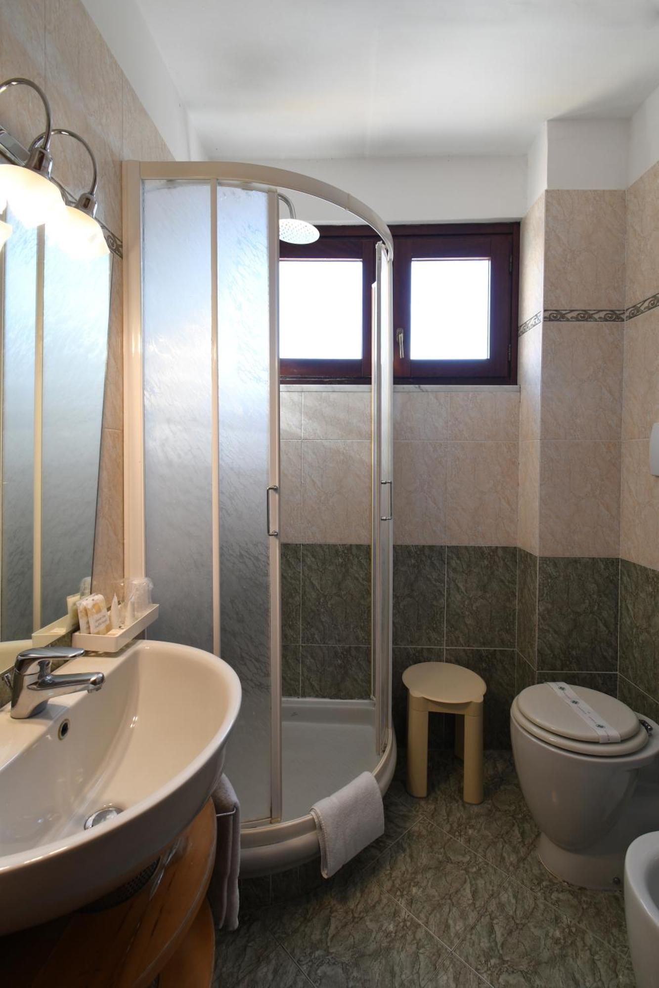 Hotel Cavour 라팔로 외부 사진