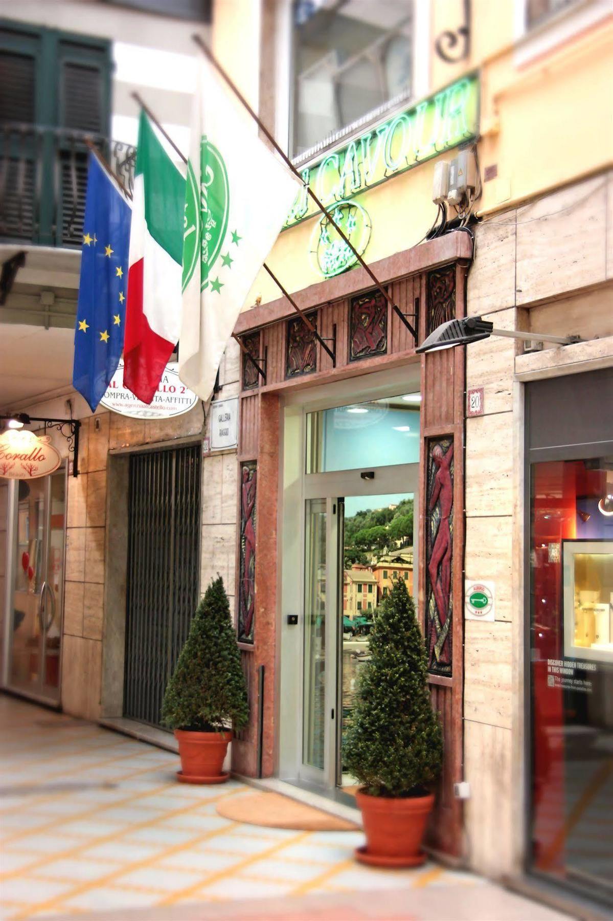 Hotel Cavour 라팔로 외부 사진